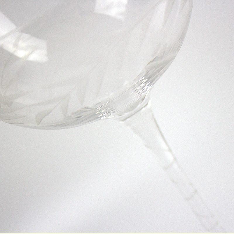Crystal Transparent Carving The Leaves Pattern Margaret Whisky Wine Glass