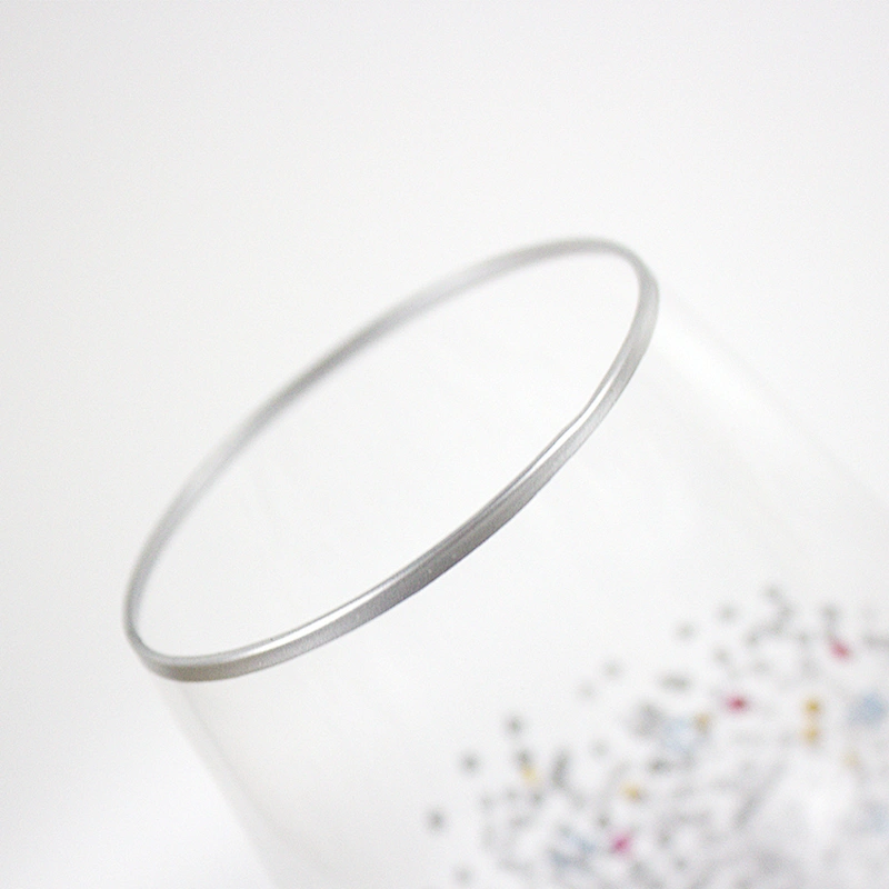 Silver Gray Edge Colored Lines Hand-painted Color Points Red Glass Wine