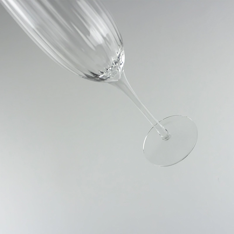 Banquete Vertical Ridge Champagne Wine Glass Stemware