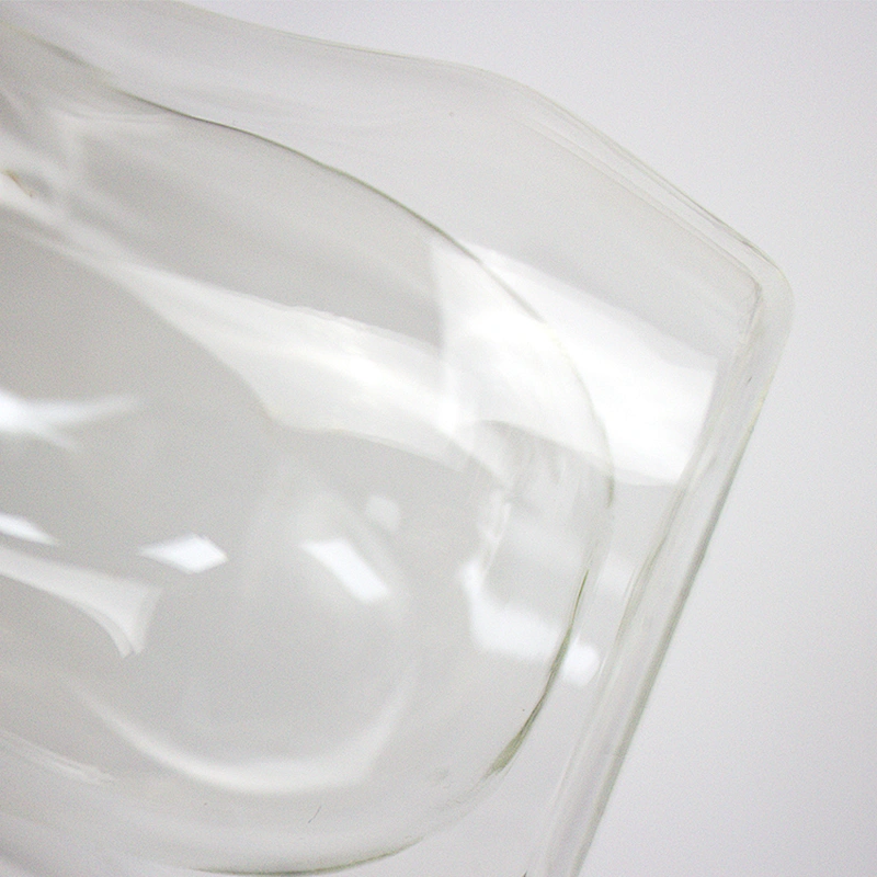 Custom-made wholesale Art and design body shape pit Double deck glass/wine glass/drink glass