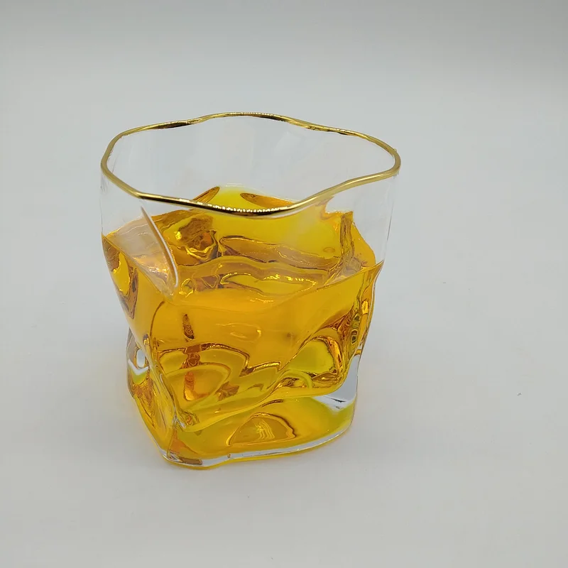 Wholesale customization of irregular shaped polygonal crystal glass glasses for whiskey cups