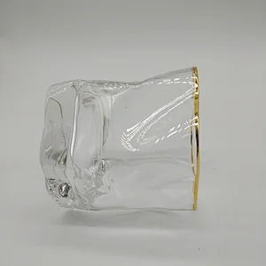 Wholesale customization of irregular shaped polygonal crystal glass glasses for whiskey cups