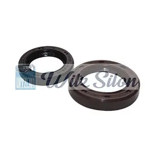 2TR/2KD Hiace Quantum Oil Seal