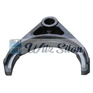2TR/2KD Hiace Quantum 5 Gear Fork