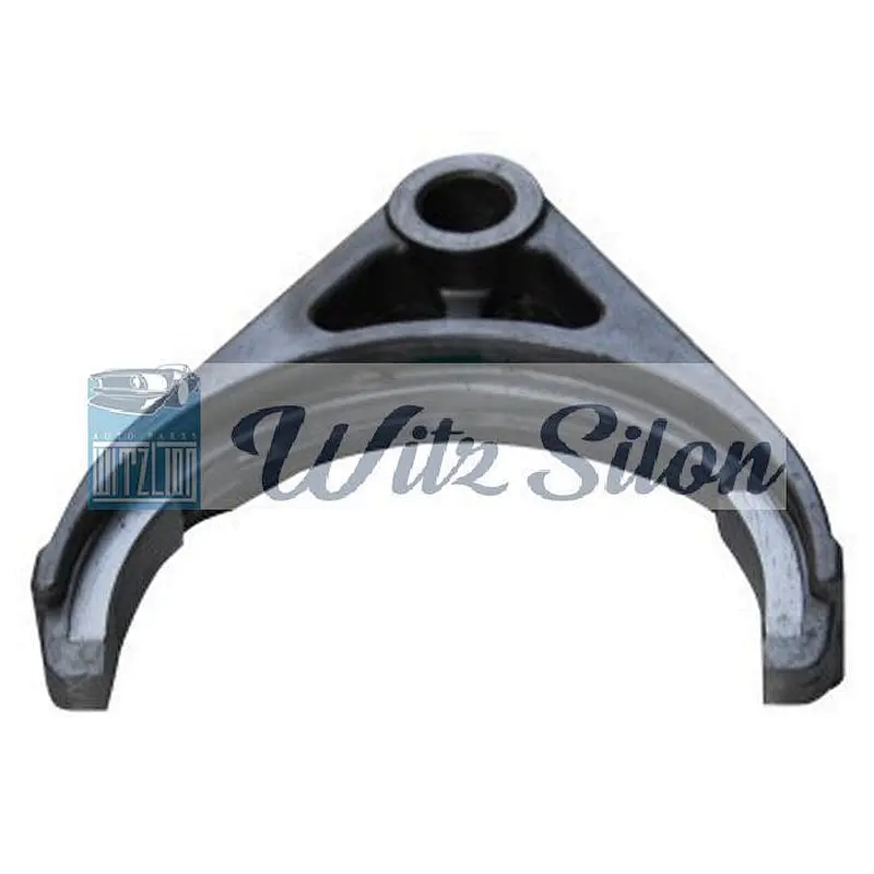 2TR/2KD Hiace Quantum 5 Gear Fork