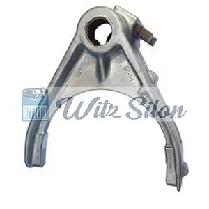 4HG1-T ISUZUNKR71HD/MYY5T5/R Gear Fork