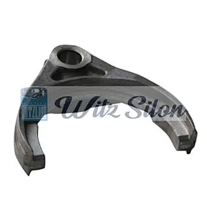 4Y/1RZ/2L/3L Hilux 4x4 3/4 Gear Fork