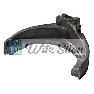 4Y/1RZ/2L/3L Hilux 4x4 Fifth Gear Fork