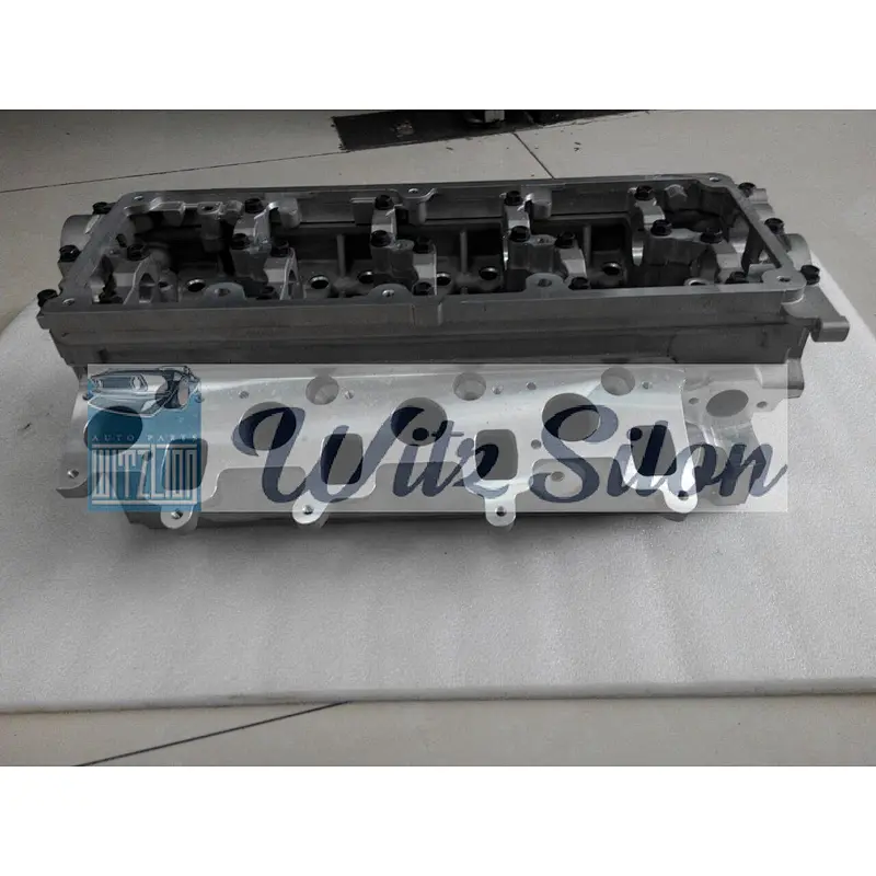 CYLINDER HEAD 03L103351N / 908726 OM 647.981 OM 647.961 / MERCEDES BENZ SPRINTER 908576 2.7 CDI / Sprinter ML 270 Clase E Clase
