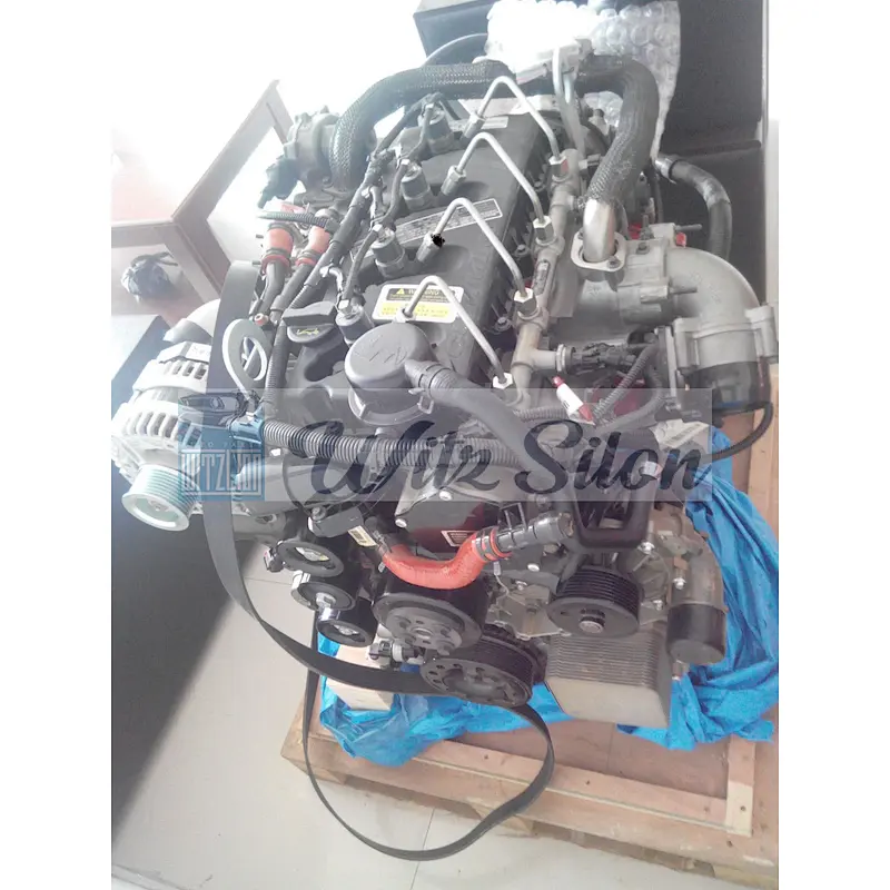 Chinese 2.8 Diesel Engine 4 Cylinder Car