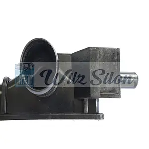 Radiator Top Water Tank Radiator Car Plastic Tanks Radiator For FORD
