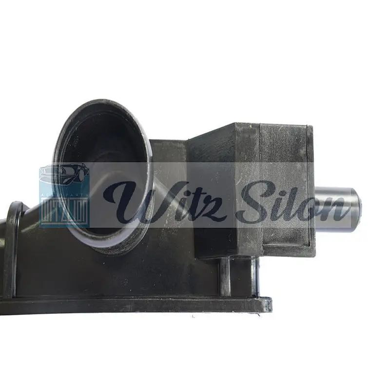 Radiator Top Water Tank Radiator Car Plastic Tanks Radiator For FORD