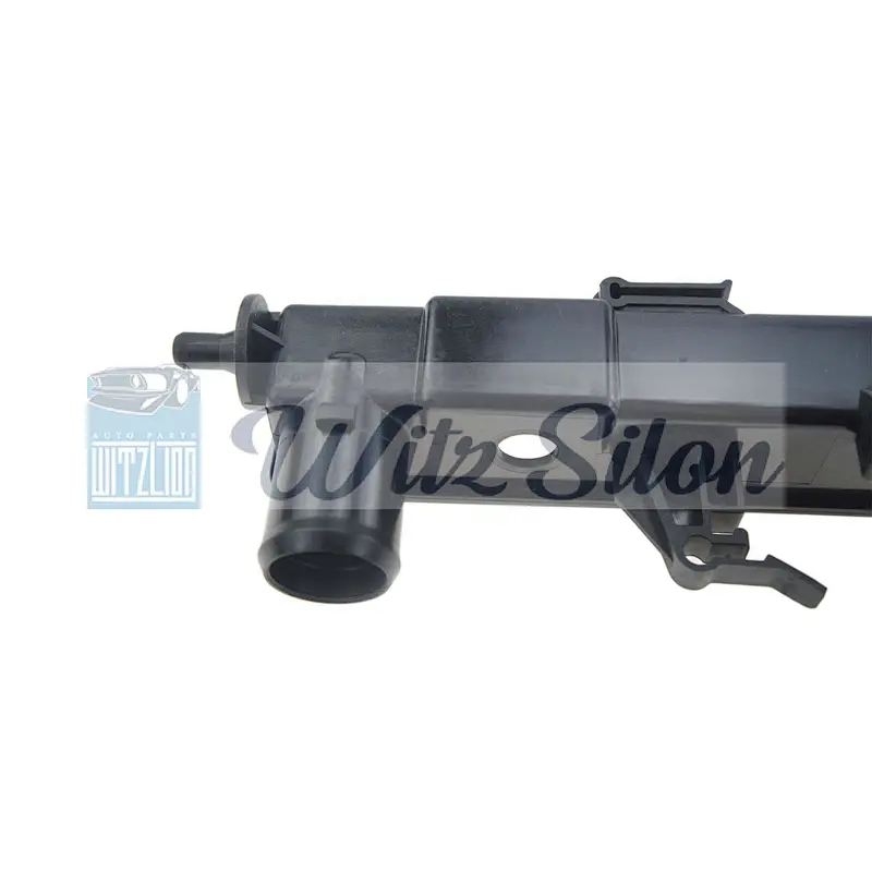 After Market Radiator Cooling Plastic Tanks radiator fitting