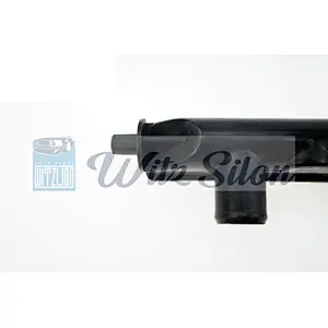 The used car accessories of the cooling system of the radiator plastic top tanks for MAZDA MILLENIA car