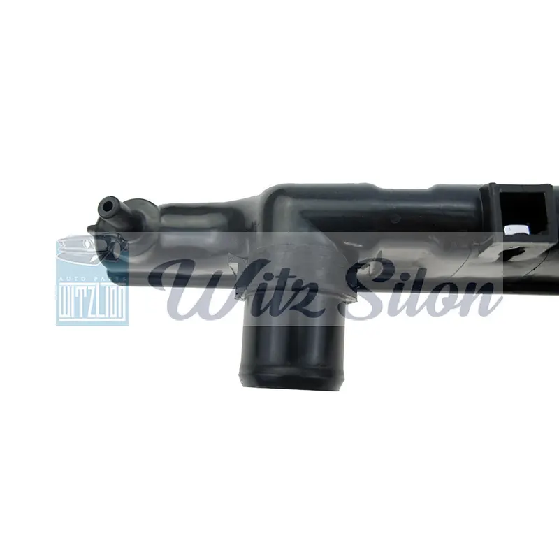 The used car accessories parts of cooling system of radiator plastic tanks manufactures for NISSAN small car