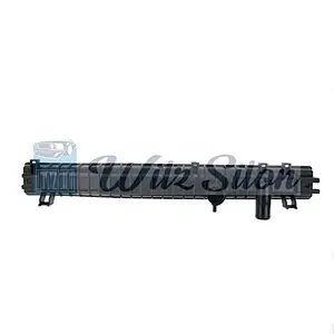 The used car accessories parts of the cooling system of radiator plastic top tanks manufactures for NISSAN ARMADA small car