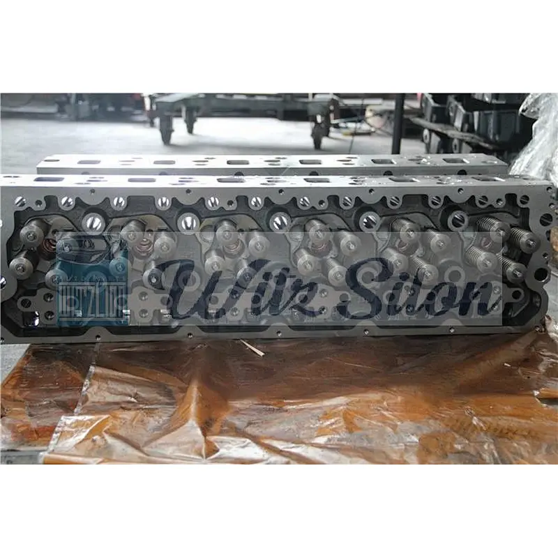 Truck Dci11 D5010222989 diesel engine Cylinder Head Assy for Renault