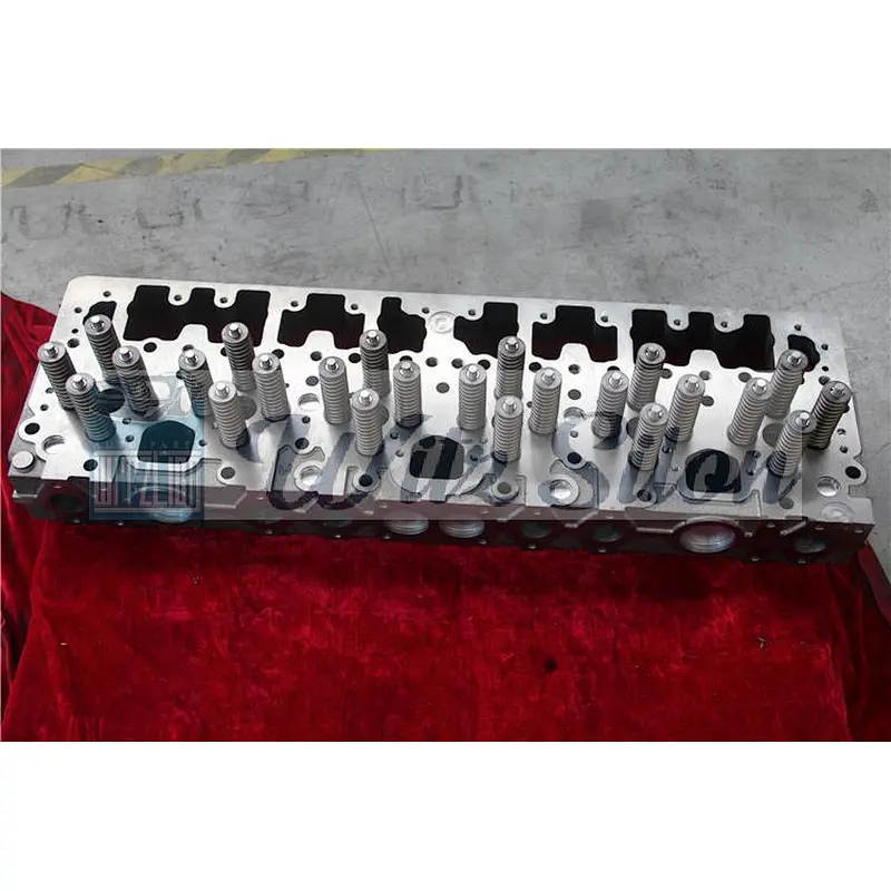 Marine R485LC-9 M11 3417629 excavator auto engine cylinder head