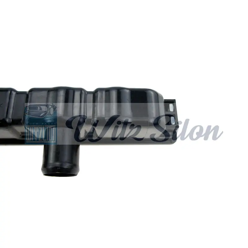 The used car accessories of the cooling system of the radiator plastic tanks manufactures for ISUZU TROOPER small car
