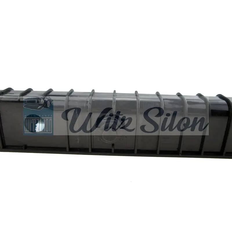 Aluminum Radiator Core Assembly Machine Radiator Manufactures Car Radiator Plastic Tanks for GM car