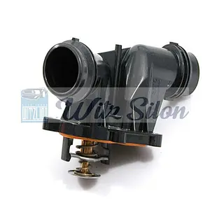 11532247019 11530139877 2247020 BMWs Thermostat Housing Assembly Water Flange Thermostat Cover
