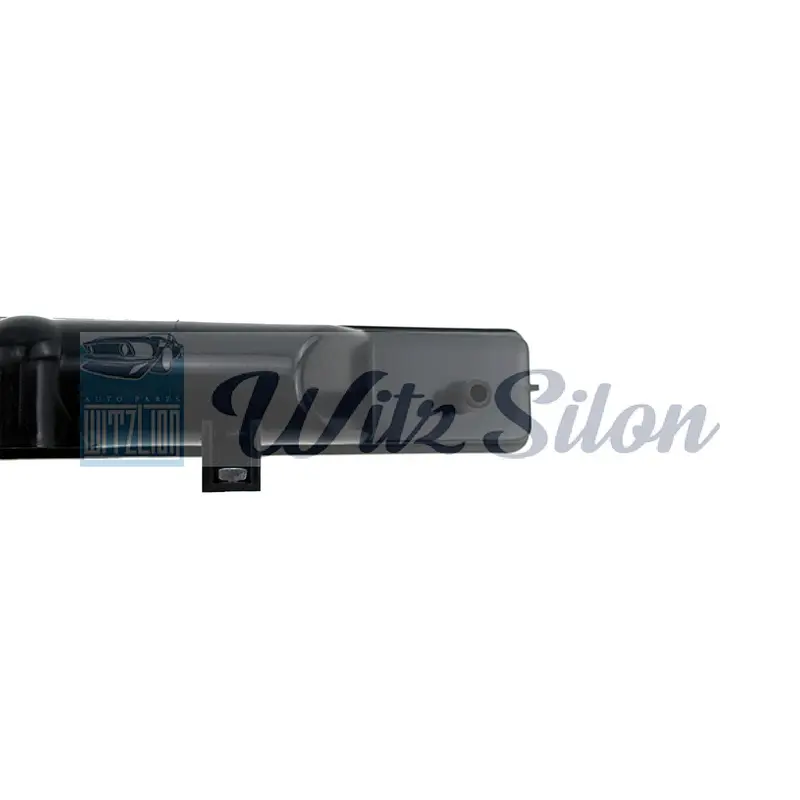 The used car accessories of the cooling system of the radiator plastic tanks manufactures for MITSUBISHI L400PA4W 4G64  car