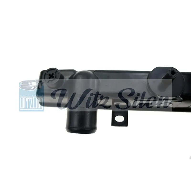 The factory provide radiator water tank for all kinds of type for NISSAN INFINITI QX4 car
