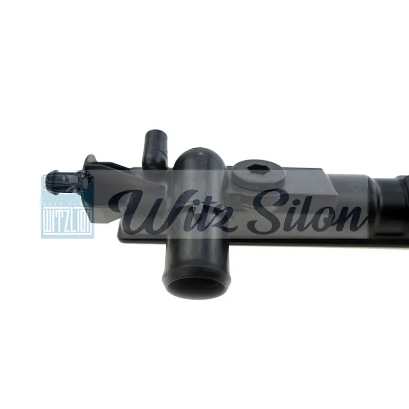 The used car accessories of cooling system of the radiator plastic top tanks mannufactures for FOR car