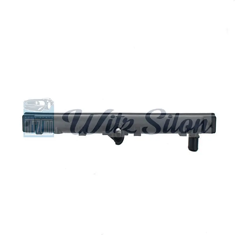 The China factory provide variety of wholesale radiator plastic tank for NISSAN PATHFINDER car