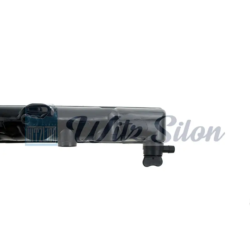 Aluminum car parts radiator plastic tank with radiator filler neck for NISSAN car