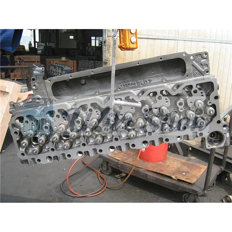 Stock Supply Dongfeng Engine ISDe Cylinder Head 2831474 5361593 4936081