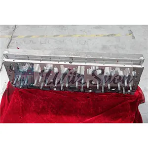 Diesel engine spare parts M11 3417629 cylinder head