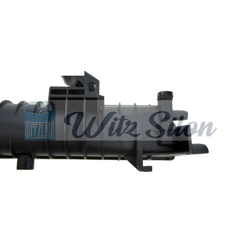 China spare auto parts for copper aluminum car radiator for MERCEDES BENZ