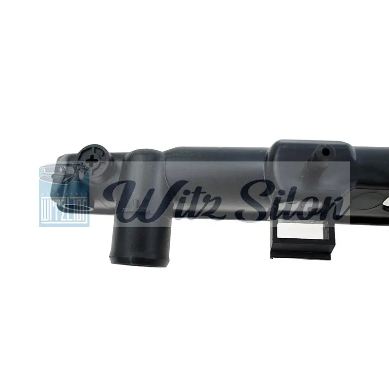 Auto parts engine cooling system radiator assembly expansion tank for NISSAN MAXIMA car