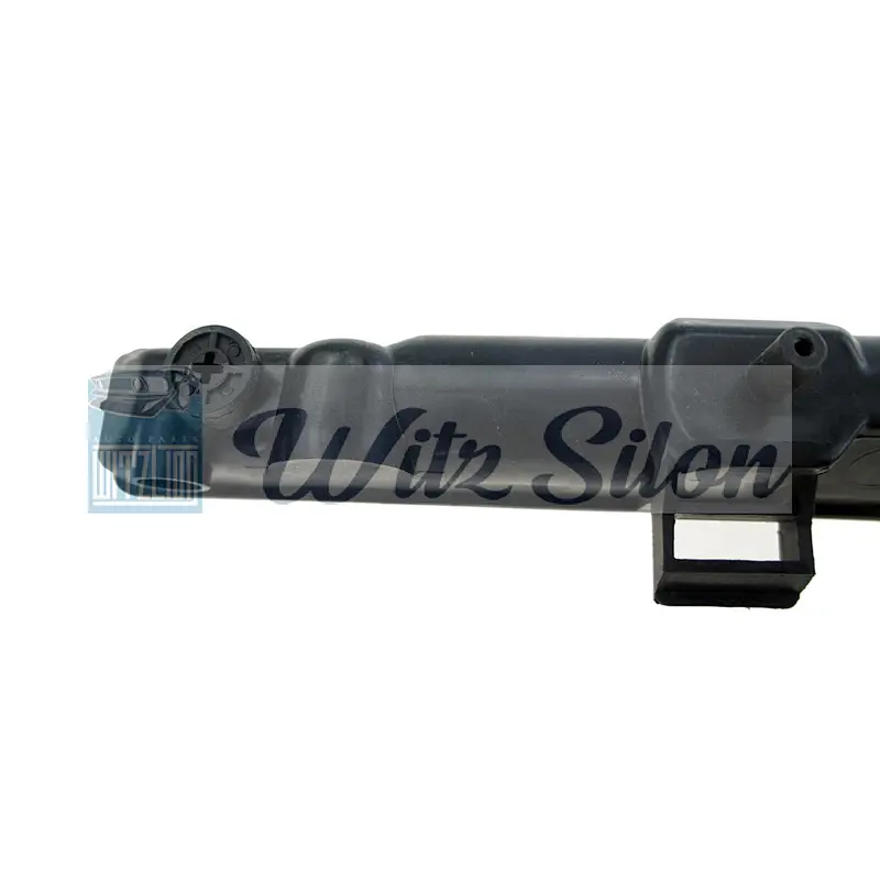 The used car accessories of cooling system of the radiator plastic top tanks manufactures factory for NISSAN SENTRA small car
