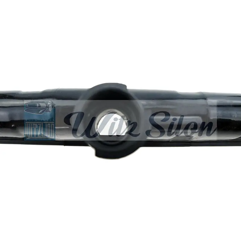 The used car accessories parts of cooling system of radiator plastic top tanks manufactures for NISSAN small car