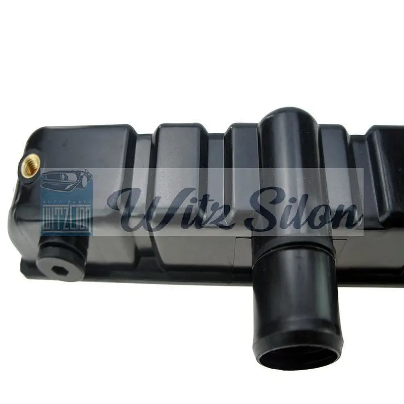 Radiator Manufacturers China Car Radiator Expansion Tank Plastic tanks for RAM 3.9 5.2 5.9L