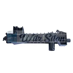 Radiator Top Water Tank Radiator Car Plastic Tanks Radiator For FORD