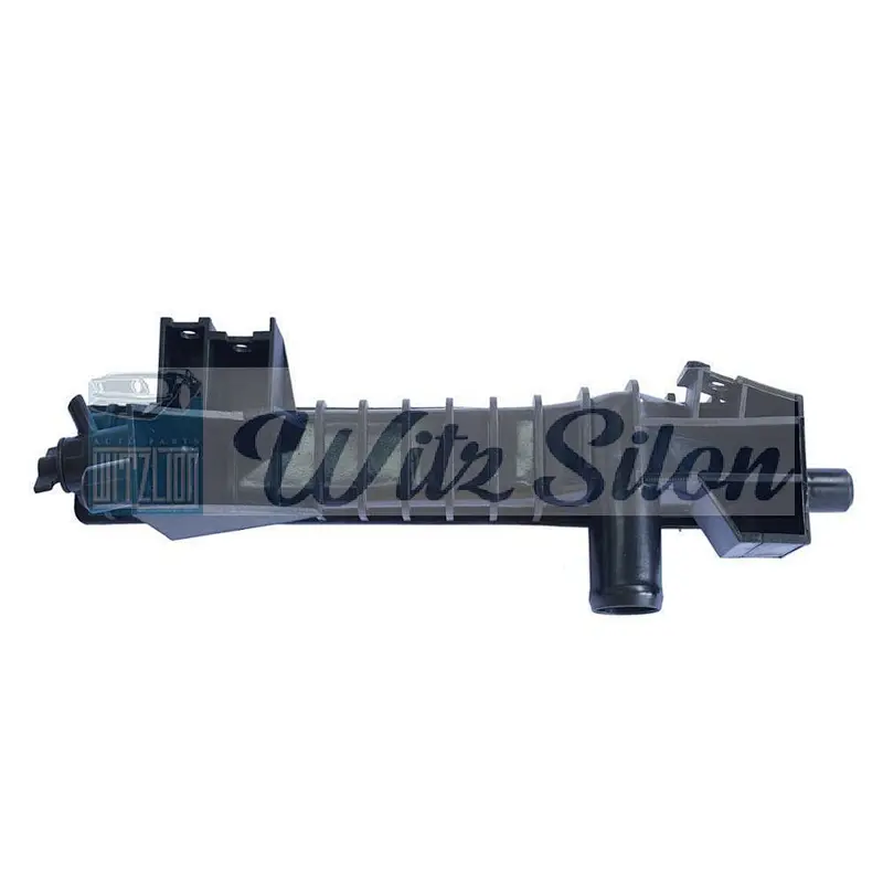 Radiator Top Water Tank Radiator Car Plastic Tanks Radiator For FORD