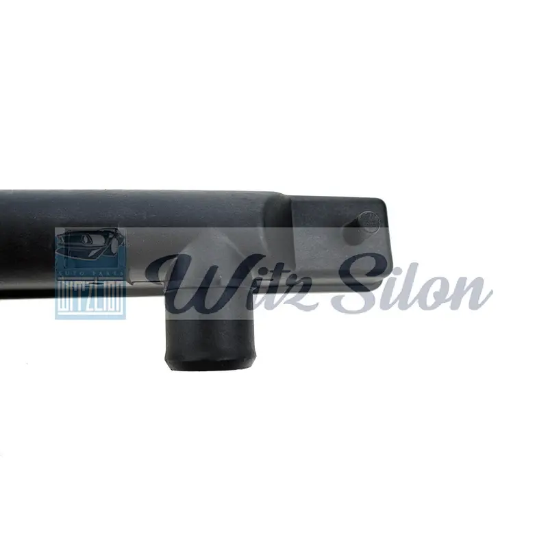 The China factory provide variety of wholesale radiator plastic tank for NISSAN PATHFINDER car