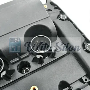 Brand New Engine Valve Cover Fits For P-eugeots 207 208 308 508 3008 5008 C-itroens C4 C5 DS3 DS4 DS5 V759886280