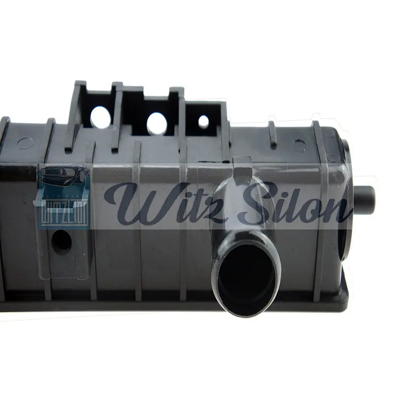 Car Auto Parts Radiator Plastic Tank for 06-10 OEM5M6Z8005AC
