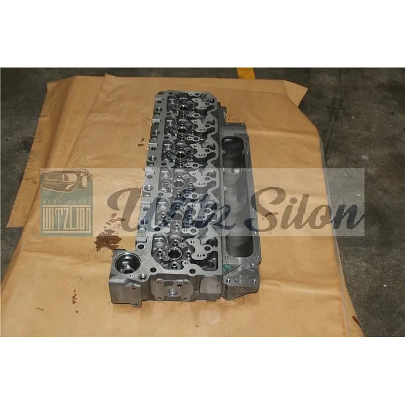 ISDE6.7 3943627 3991773 diesel auto engine parts cylinder head