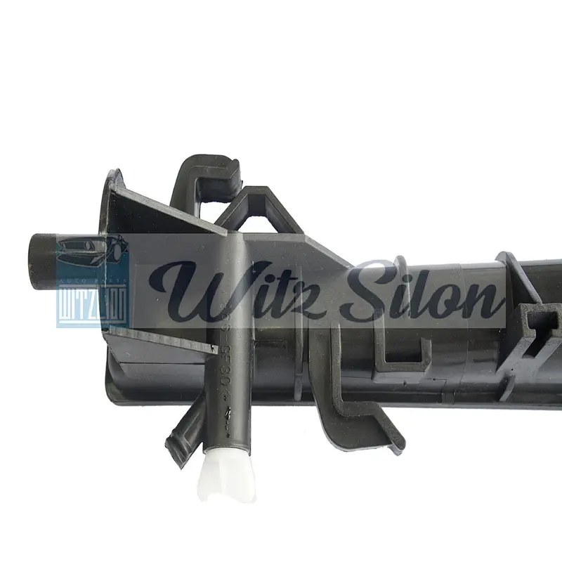 Car Engine Radiator Cooling Radiator Plastic Tanks for Ford
