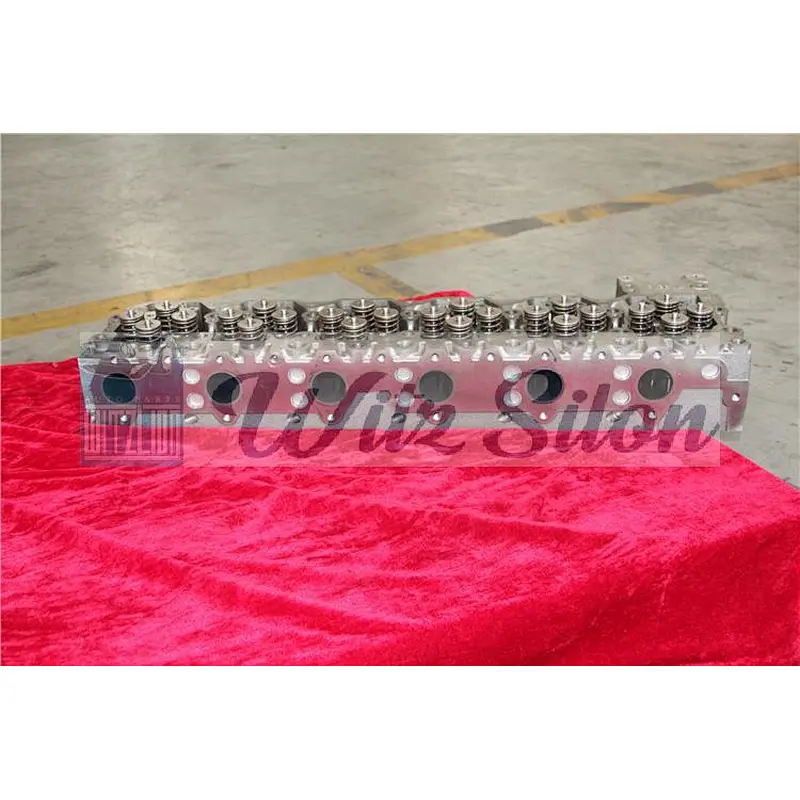 Original ISL 4936714 diesel engine part Cylinder Head Assy