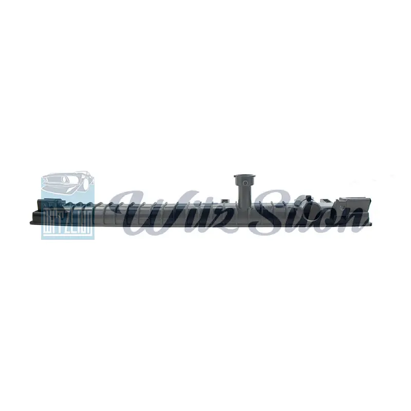 The used car accessories parts of the cooling system of radiator plastic top tanks manufactures for NISSAN ARMADA small car