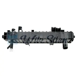 Car Auto Parts Radiator Plastic Tank for 06-10 OEM5M6Z8005AC