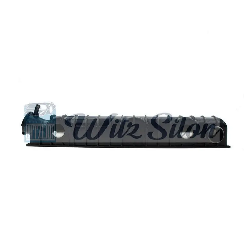 The machine manufacturing wholesale assembly radiator plastic tank for Century or celebrity Ciera car