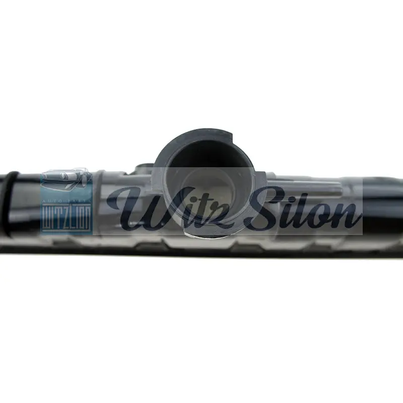 Radiator water tank of all kind of types can offer for NISSAN TILT CAB TRUCK UD Condonce car