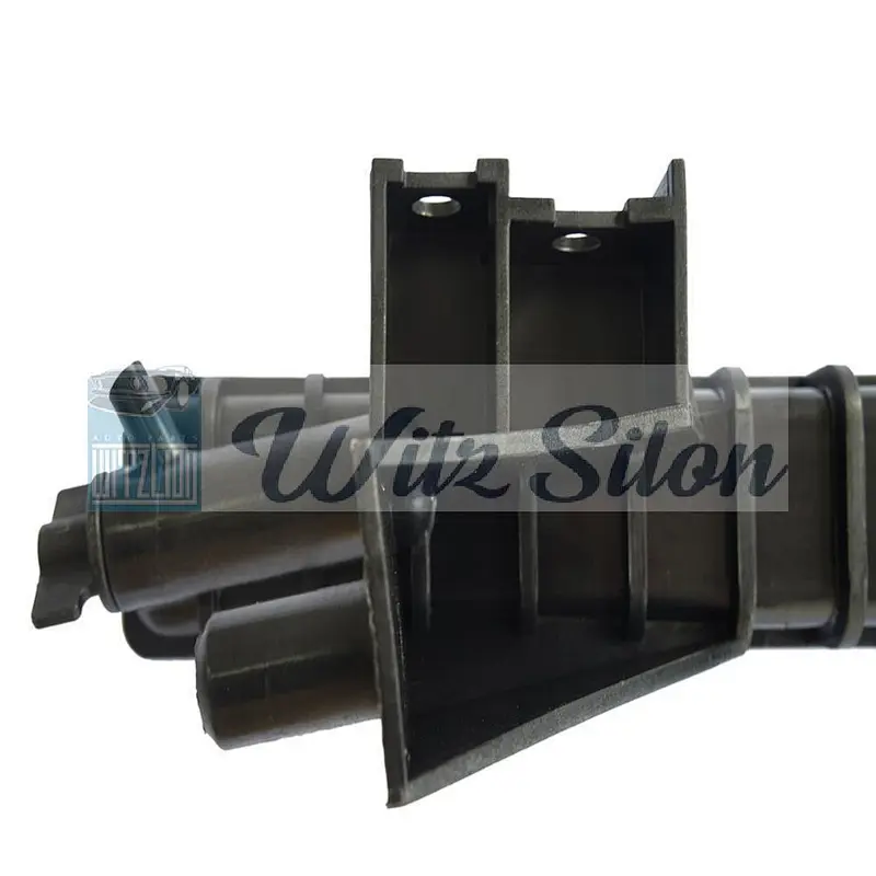 Radiator Top Water Tank Radiator Car Plastic Tanks Radiator For FORD